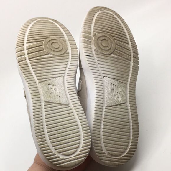 New Balance x Isaac Mizrahi Live Lightweight Tan Canvas Sneakers Women’s 6 1/2 M - Picture 12 of 16